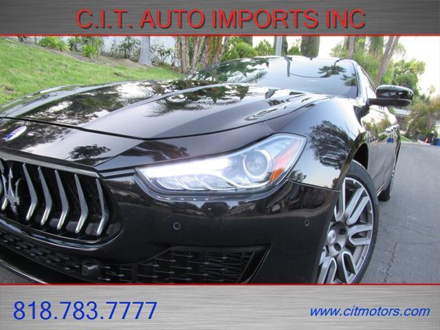 Photo of 2018 Nero Maserati Ghibli