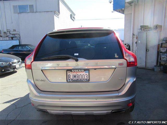 Photo of 2016 Tan Volvo XC60