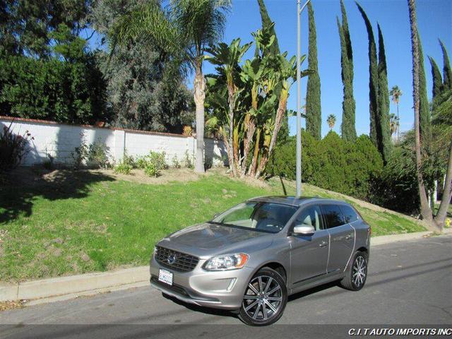 Photo of 2016 Tan Volvo XC60