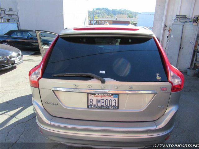 Photo of 2016 Tan Volvo XC60