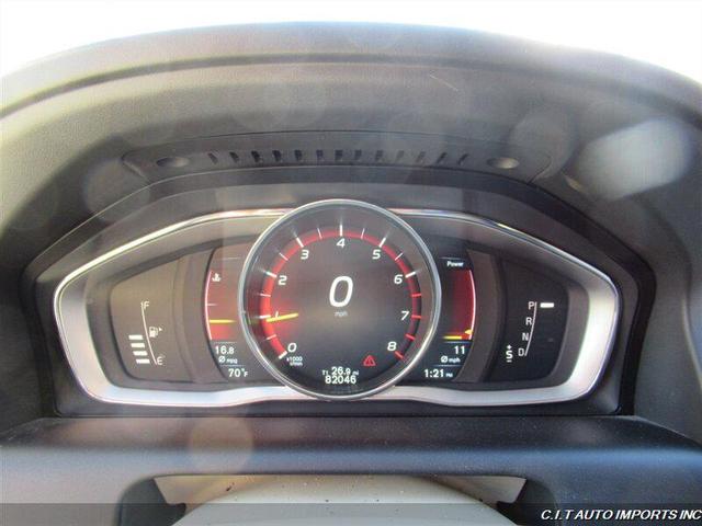 Photo of 2016 Tan Volvo XC60