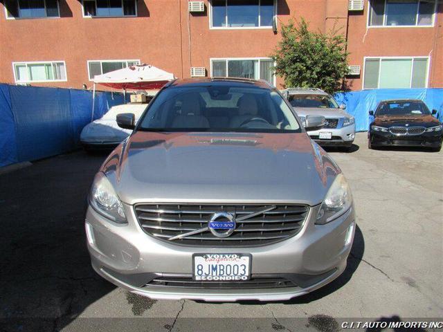 Photo of 2016 Tan Volvo XC60