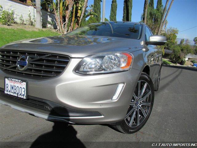 Photo of 2016 Tan Volvo XC60