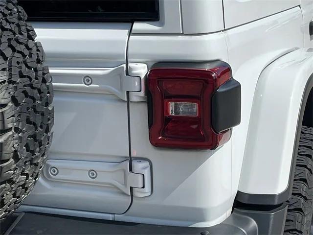 Photo of 2021 Bright White Clearcoat Jeep Wrangler Unlimited 4xe
