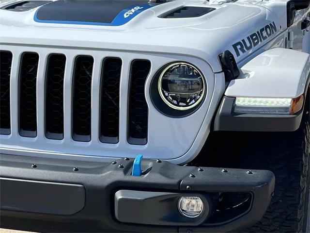 Photo of 2021 Bright White Clearcoat Jeep Wrangler Unlimited 4xe