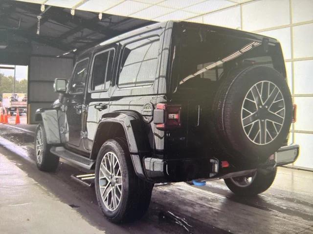 Photo of 2022 Black Clearcoat Jeep Wrangler Unlimited 4xe