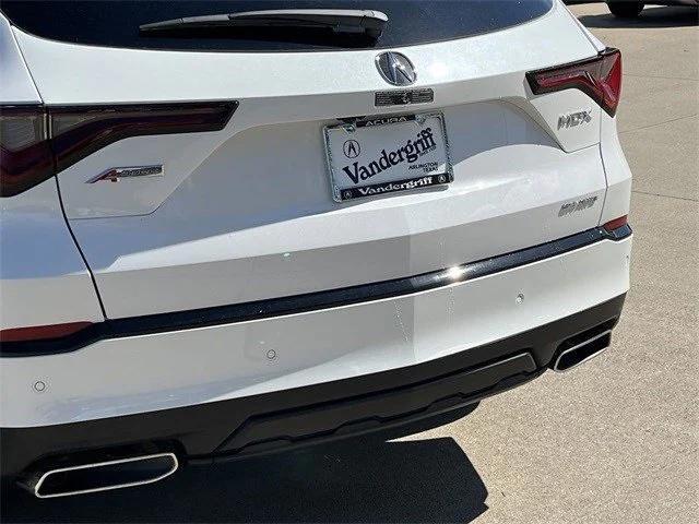 Photo of 2025 Platinum White Pearl Acura MDX