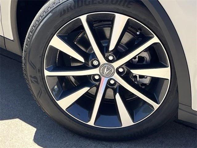 Photo of 2026 Platinum White Pearl Acura MDX