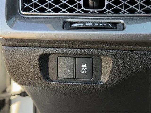 Photo of 2025 Platinum White Pearl Acura Integra