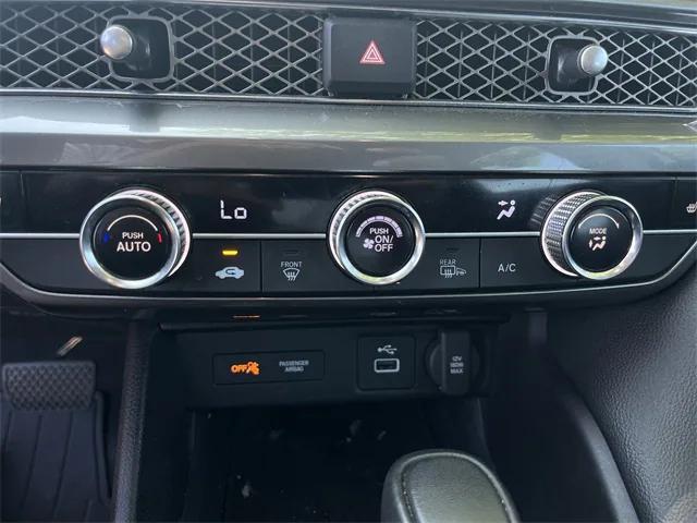 Photo of 2024 Lunar Silver Metallic Acura Integra