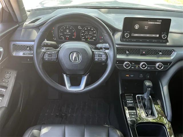 Photo of 2024 Lunar Silver Metallic Acura Integra