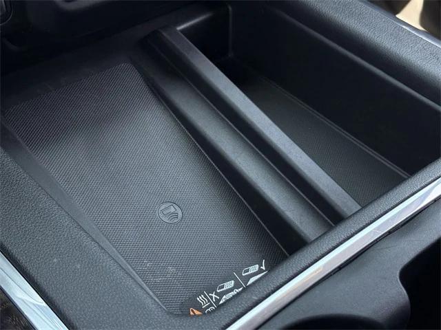 Photo of 2021 White Frost Tricoat GMC Sierra 1500