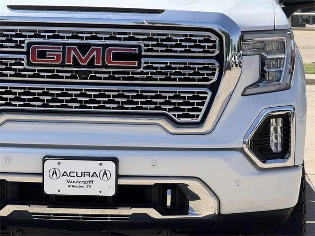 Photo of 2021 White Frost Tricoat GMC Sierra 1500