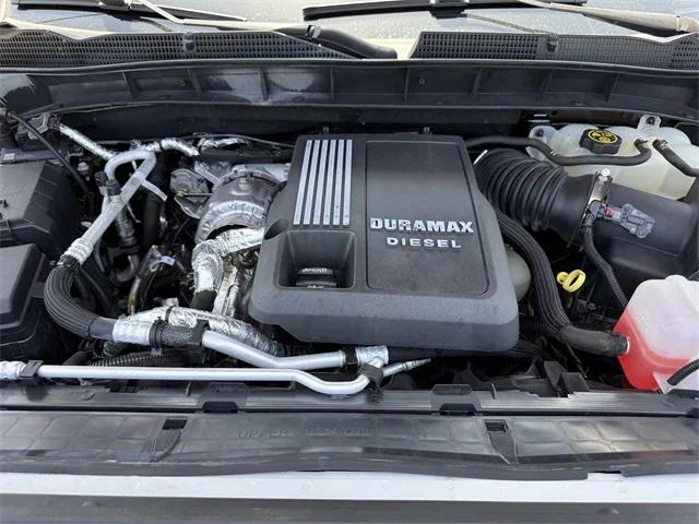 Photo of 2021 White Frost Tricoat GMC Sierra 1500