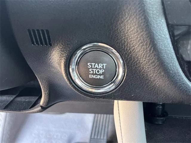 Photo of 2019 Atomic Silver Lexus RX 350