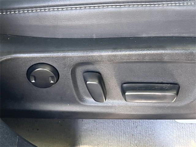 Photo of 2019 Atomic Silver Lexus RX 350