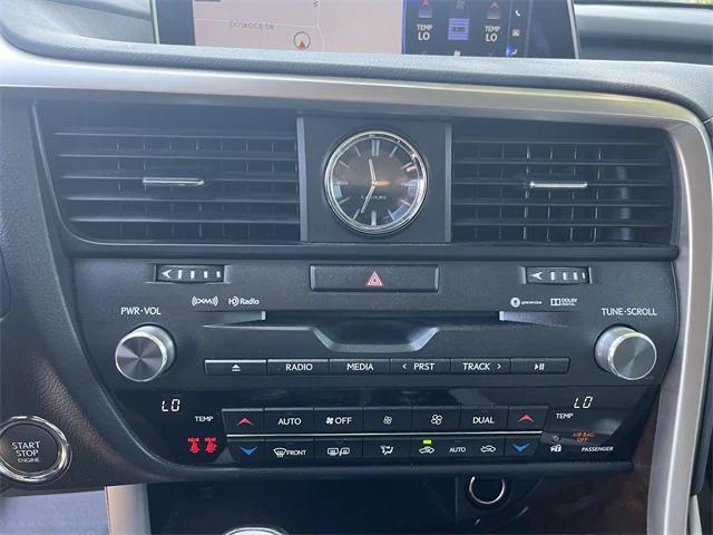 Photo of 2019 Atomic Silver Lexus RX 350