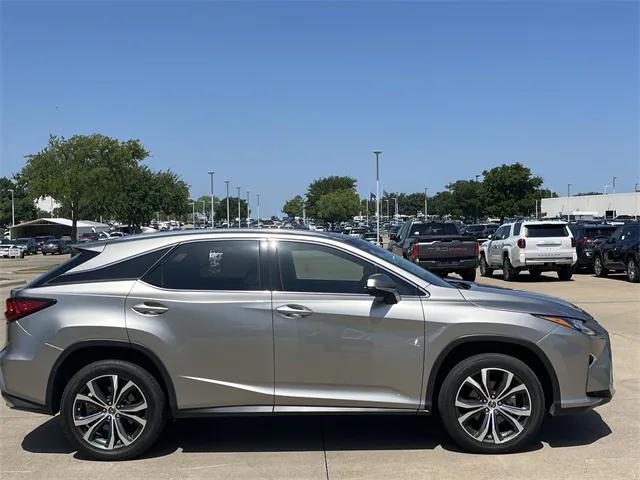 Photo of 2019 Atomic Silver Lexus RX 350