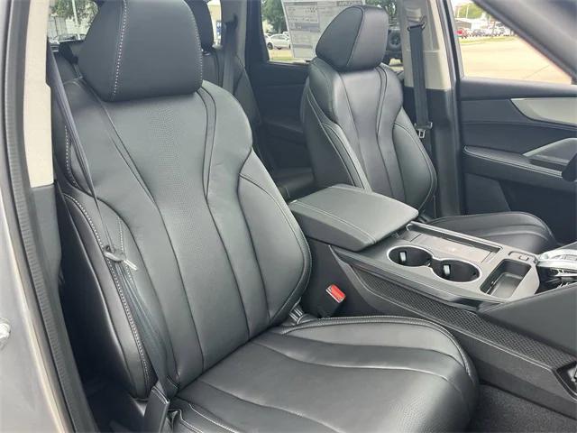 Photo of 2026 Solar Silver Metallic Acura MDX