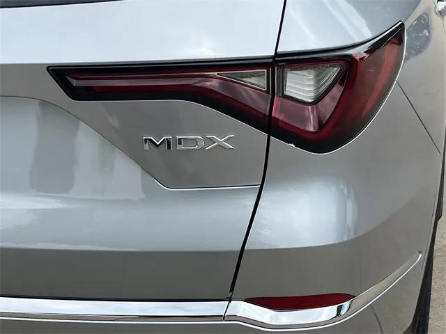 Photo of 2026 Solar Silver Metallic Acura MDX