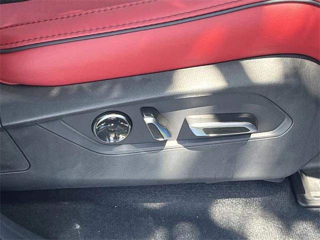 Photo of 2026 Double Apex Blue Pearl Acura MDX