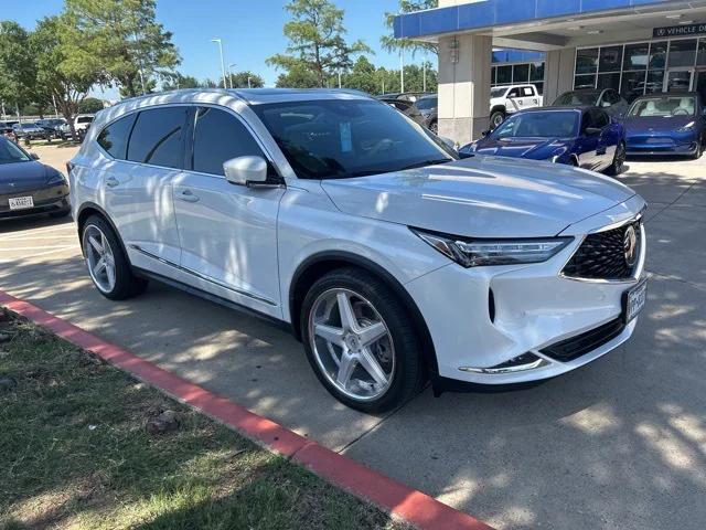 Photo of 2023 Platinum White Pearl Acura MDX
