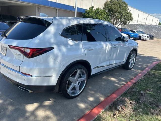 Photo of 2023 Platinum White Pearl Acura MDX