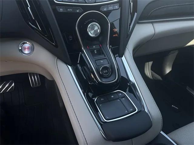 Photo of 2025 Platinum White Pearl Acura RDX