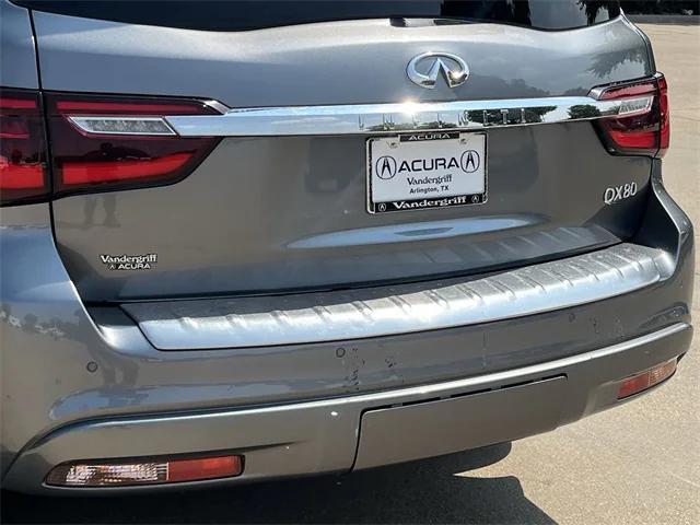 Photo of 2019 Graphite Shadow INFINITI QX80