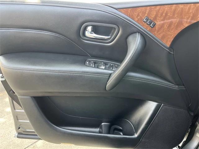 Photo of 2019 Graphite Shadow INFINITI QX80