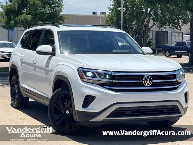 Photo of 2021 Pure White Volkswagen Atlas