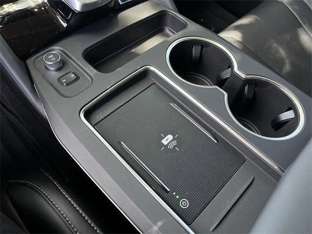 Photo of 2026 Majestic Black Pearl Acura MDX