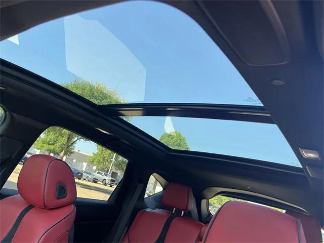 Photo of 2020 Platinum White Pearl Acura RDX
