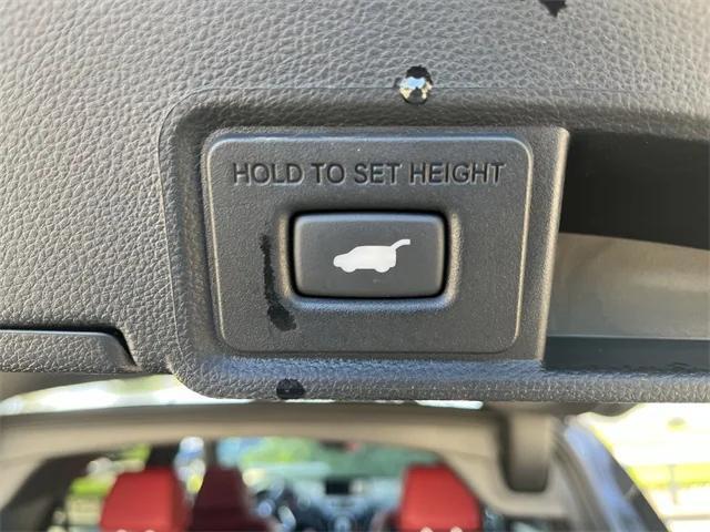 Photo of 2020 Platinum White Pearl Acura RDX