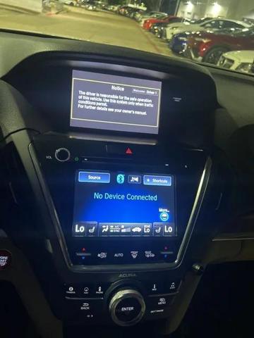 Photo of 2017 White Diamond Pearl Acura MDX