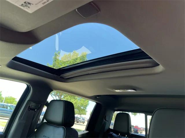Photo of 2024 Onyx Black GMC Sierra 1500