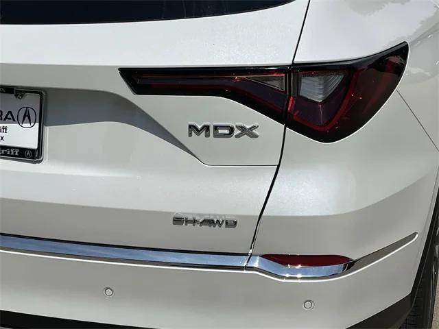Photo of 2026 Platinum White Pearl Acura MDX