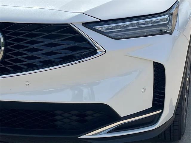 Photo of 2026 Platinum White Pearl Acura MDX
