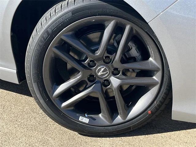 Photo of 2025 Lunar Silver Metallic Acura TLX