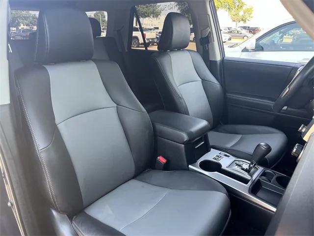 Photo of 2022 Nautical Blue Metallic Toyota 4Runner