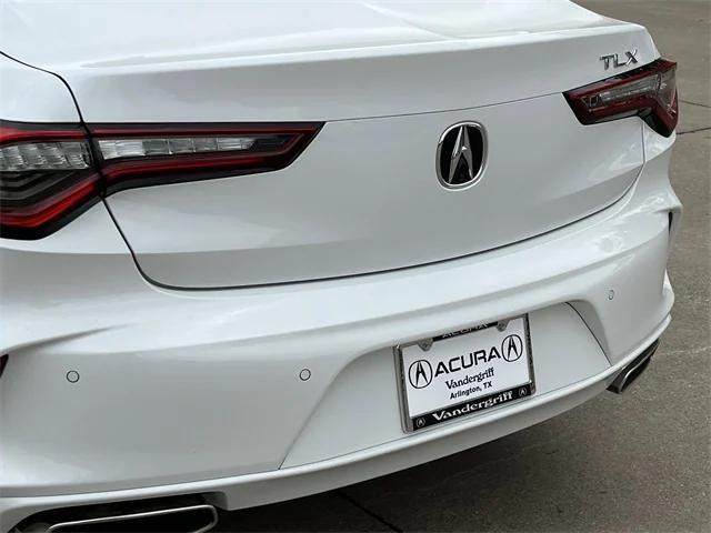 Photo of 2025 Platinum White Pearl Acura TLX