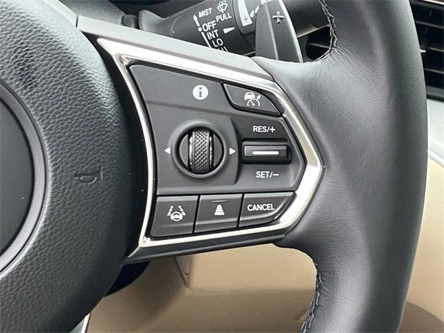 Photo of 2025 Platinum White Pearl Acura TLX