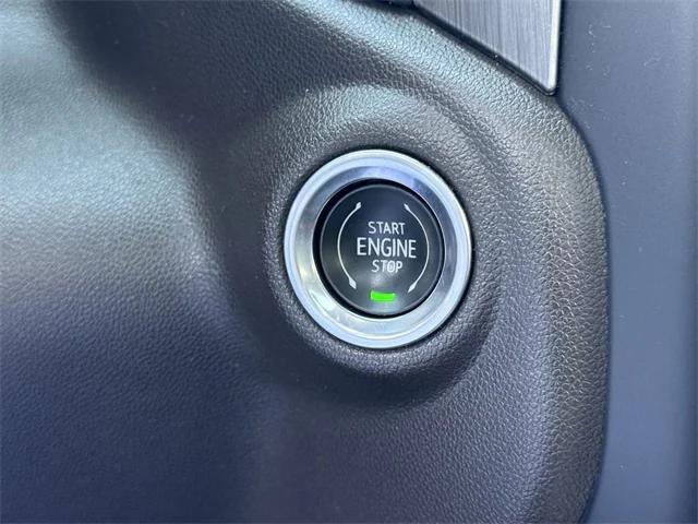 Photo of 2020 Onyx Black GMC Sierra 1500