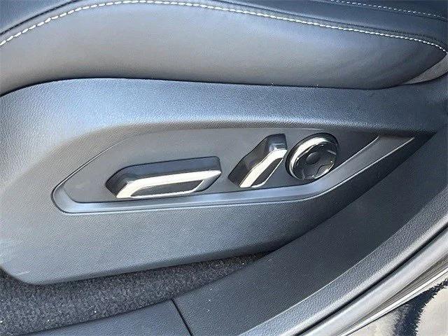 Photo of 2025 Majestic Black Pearl Acura RDX