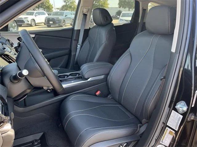 Photo of 2025 Majestic Black Pearl Acura RDX