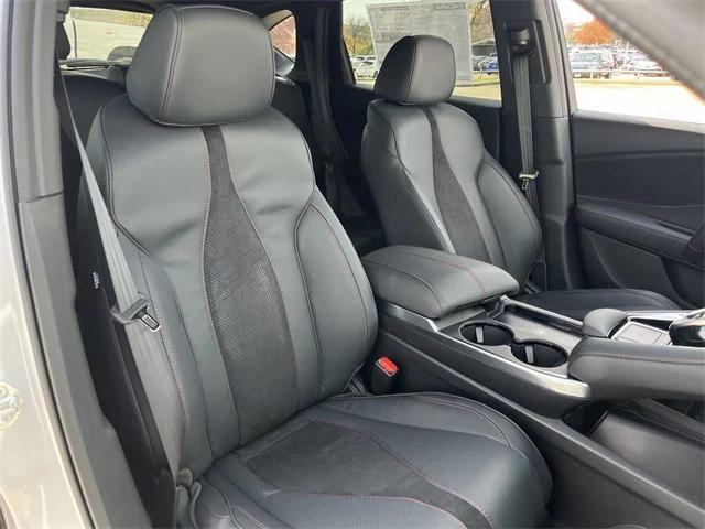 Photo of 2025 Platinum White Pearl Acura RDX