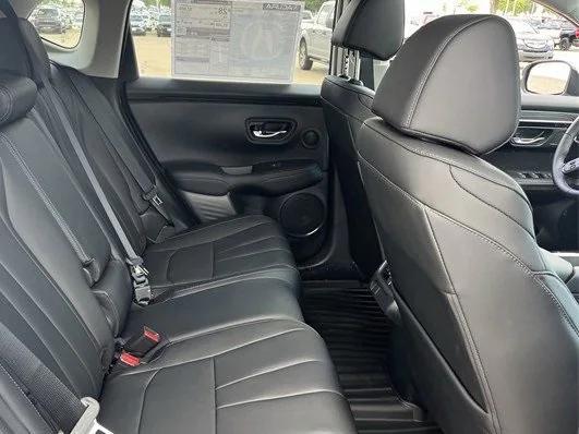 Photo of 2025 Solar Silver Metallic Acura ADX
