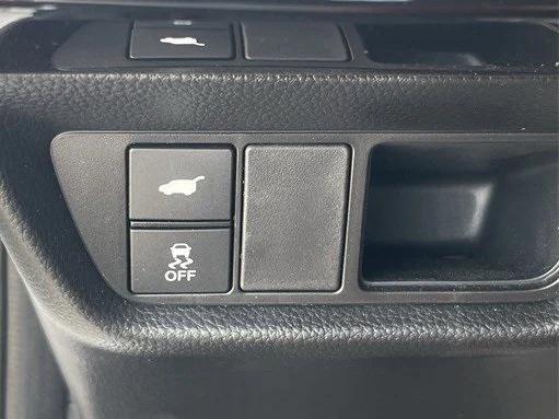 Photo of 2025 Platinum White Pearl Acura ADX
