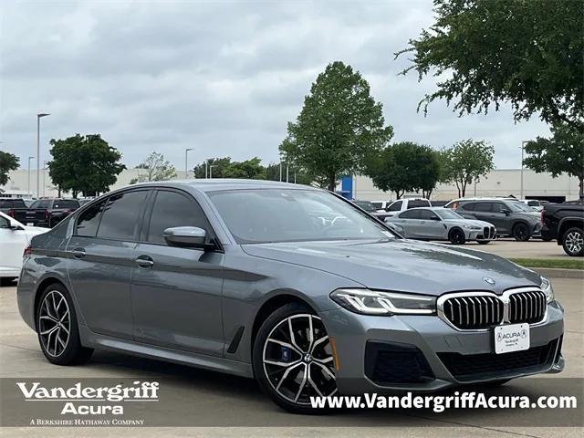 2022 BMW 530
