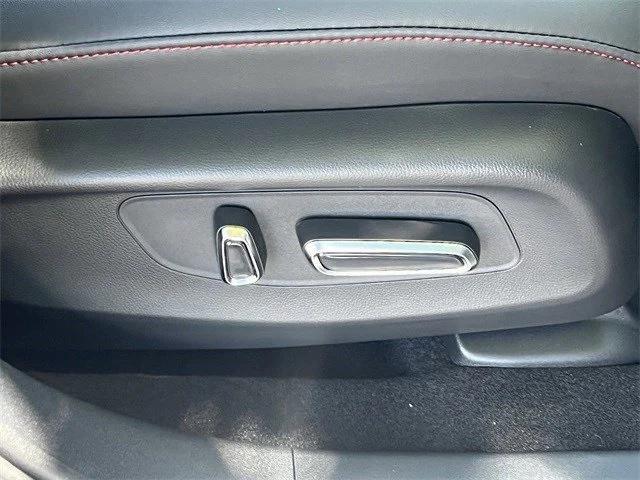 Photo of 2025 Solar Silver Metallic Acura ADX
